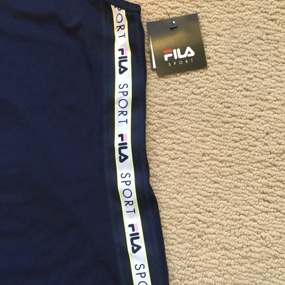 FILA two piece work out set, bought from a posher but it’s big for me. - Picture 8 of 10